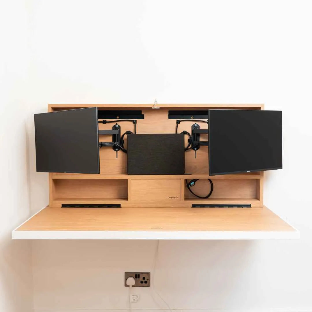 Comes with the screens.