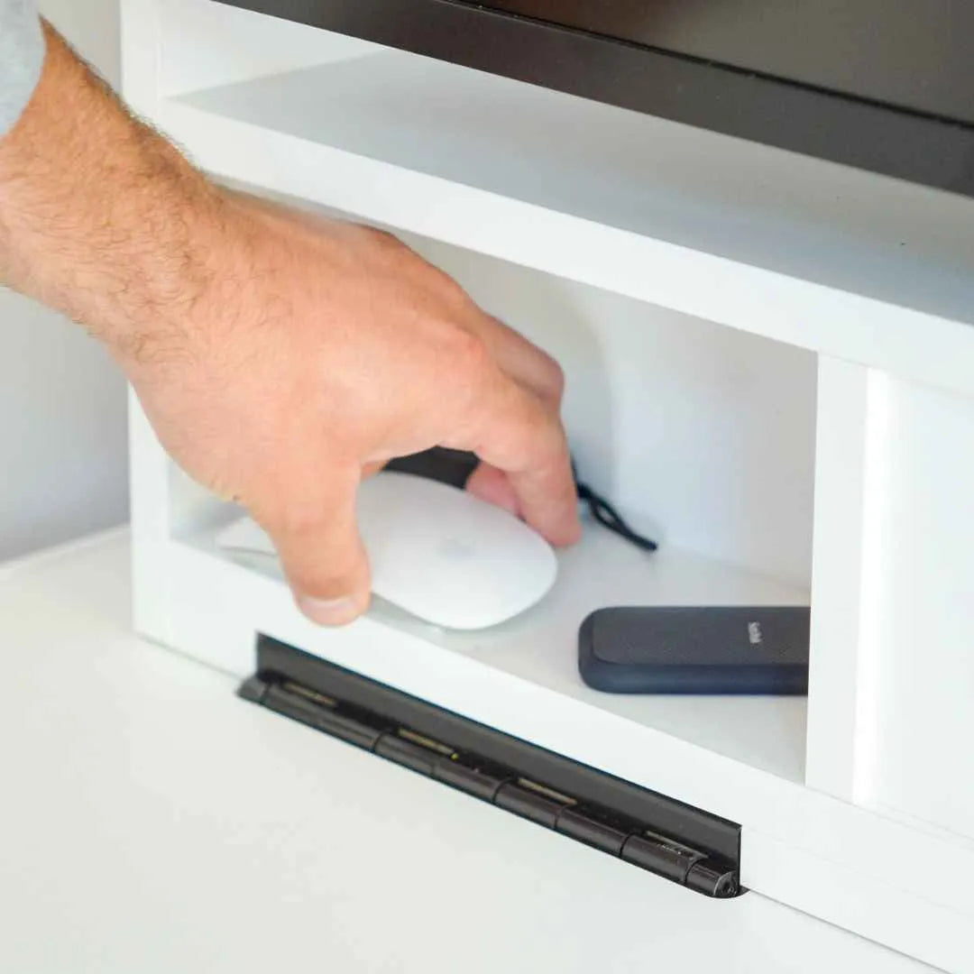 Accessory and laptop storage