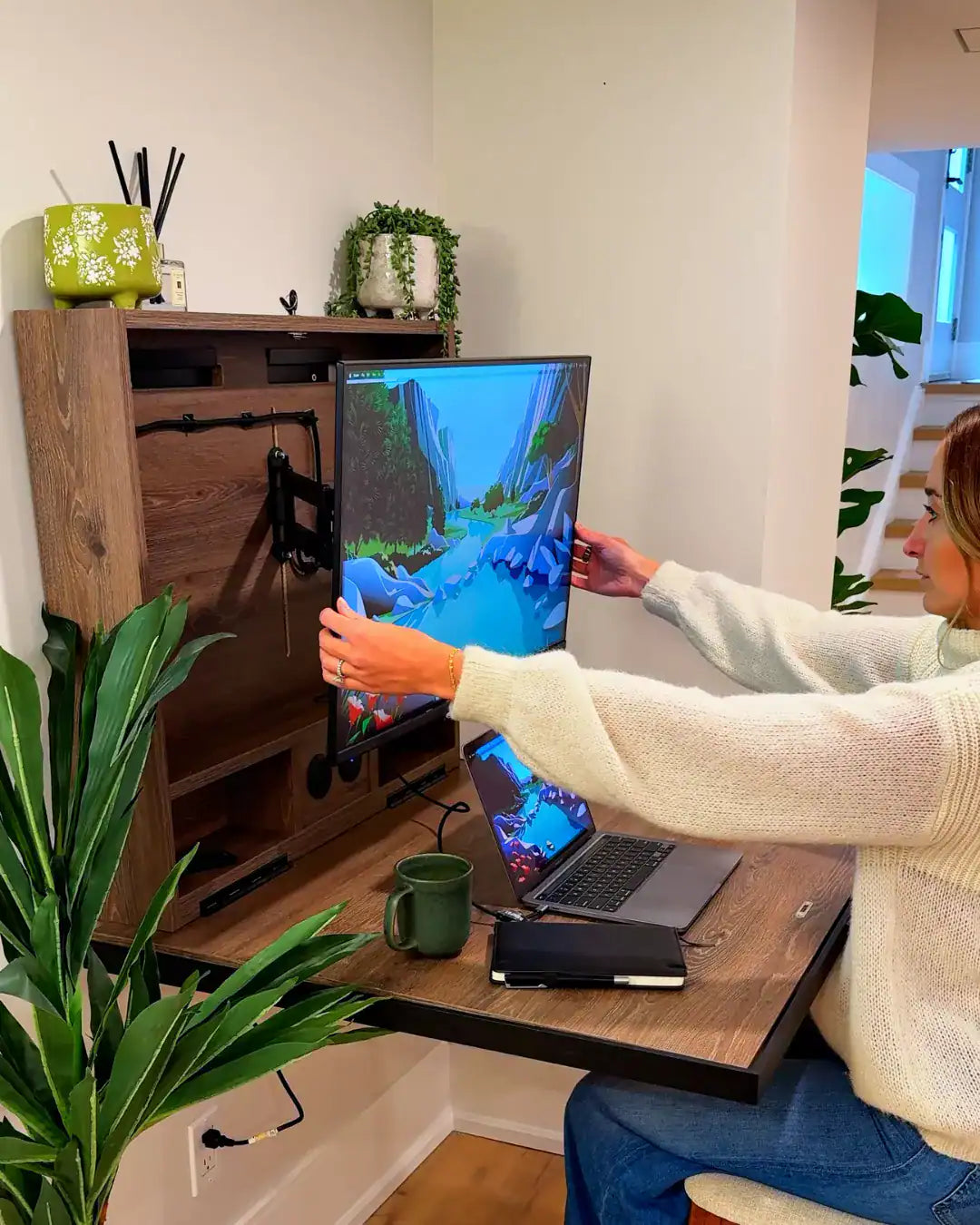 Extendable Monitor Mount